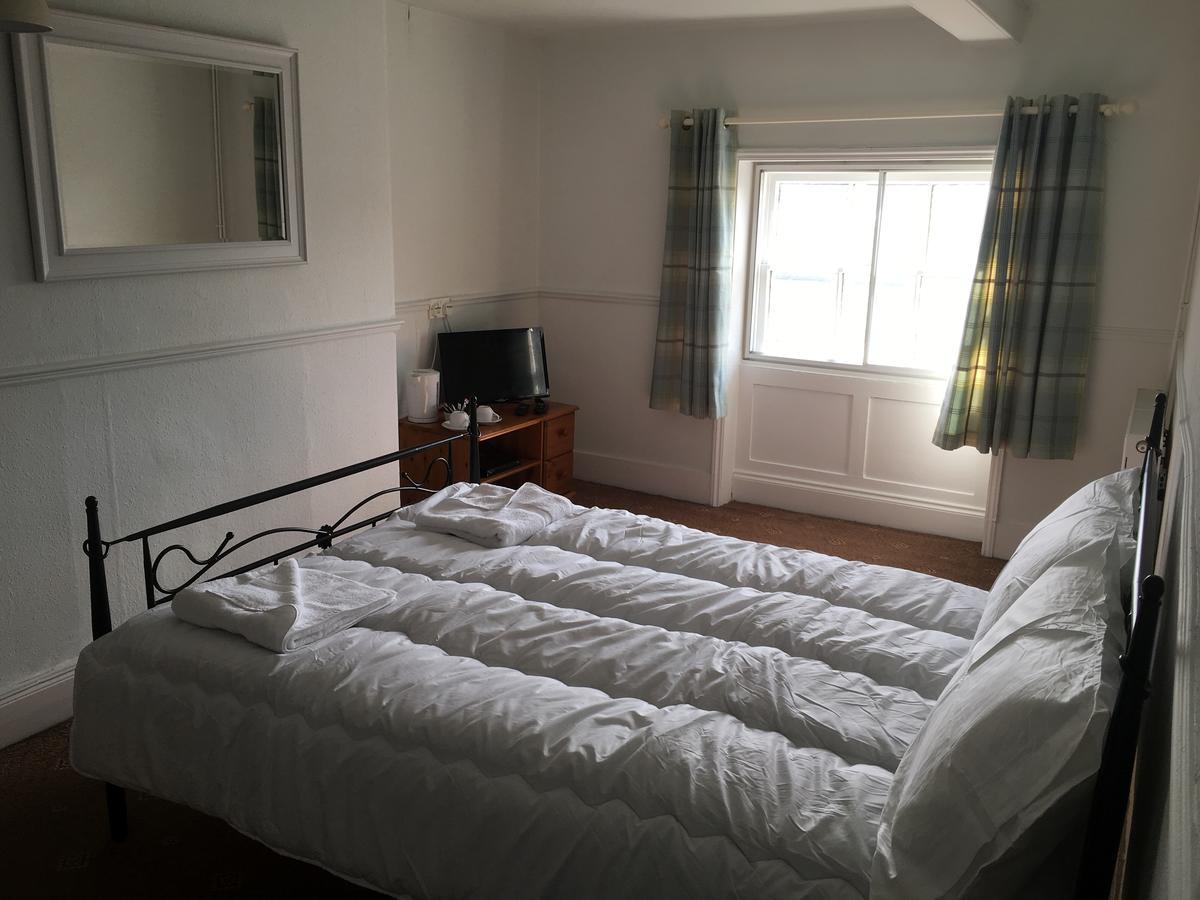 The Cross Keys 3* Llanymynech